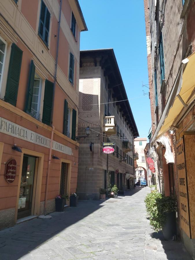 Mae Albenga Suites Экстерьер фото